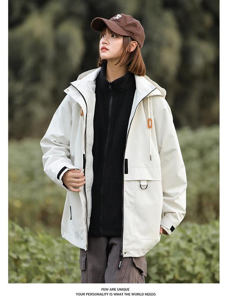 Rose Huang Yimei Promi-Stil Wasserabweisende 3-in-1 Abnehmbare Windjacke