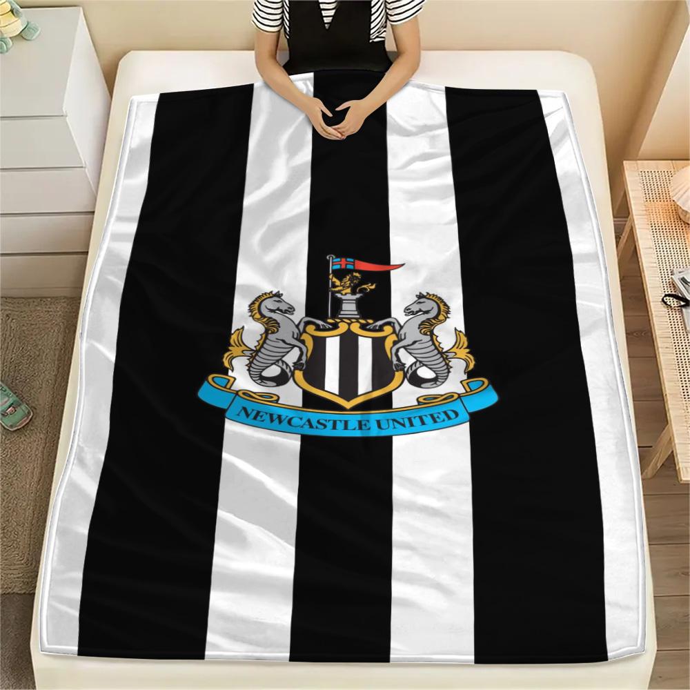 1Pc Newcastle United Print Flannel Blanket High Quality Warm Comfortable Cover for All Seasons Perfect for Gifts Home Decor