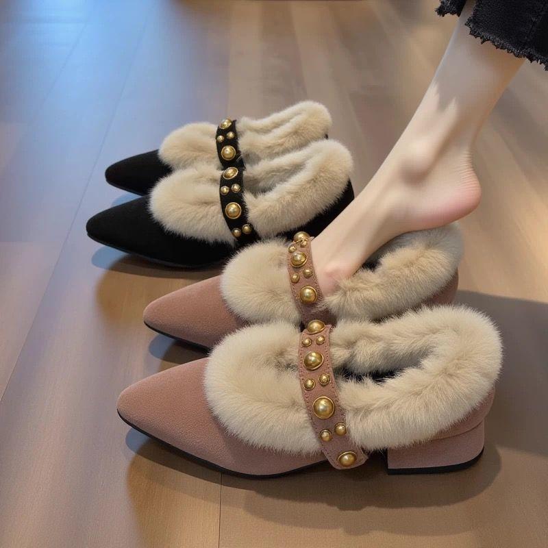 Coarse heel outer wear daily Mao Mao shoes small fragrant style versatile Korean version of the year pointed single shoes one pedal new