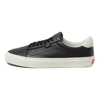 Old Skool Lux Black Unisex Sneakers VN000CZMBLK