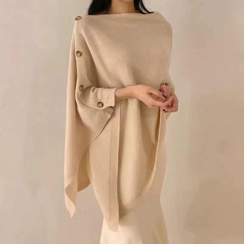 2025 New Style Australian Merino Wool Oblique Cut Cape with Gold Buckle