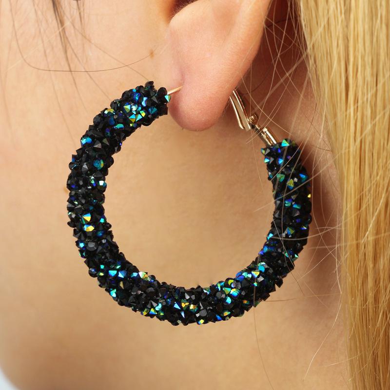 

Retro Crystal Circle Statement Earrings for Women білий