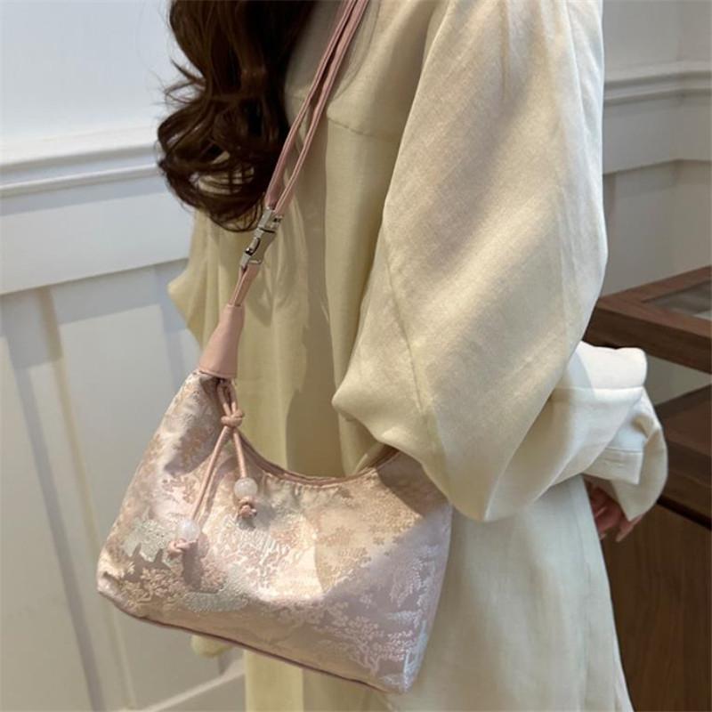 Chic Trend Tote Bag for Women Light Simple Shoulder Crossbody Bags with Large Capacity for Women Portable Phe Bag Coin Purse