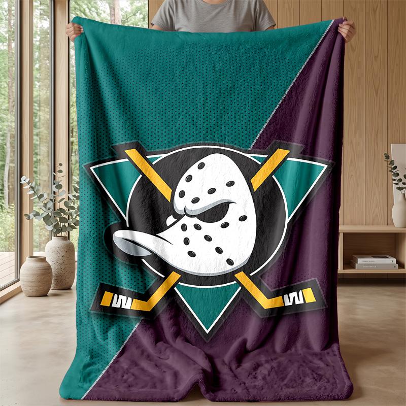 Anaheim DucksPrinted Flannel Blanket Cozy Skin-Friendly Warm Throw for Couch Bed Indoor Daily Use