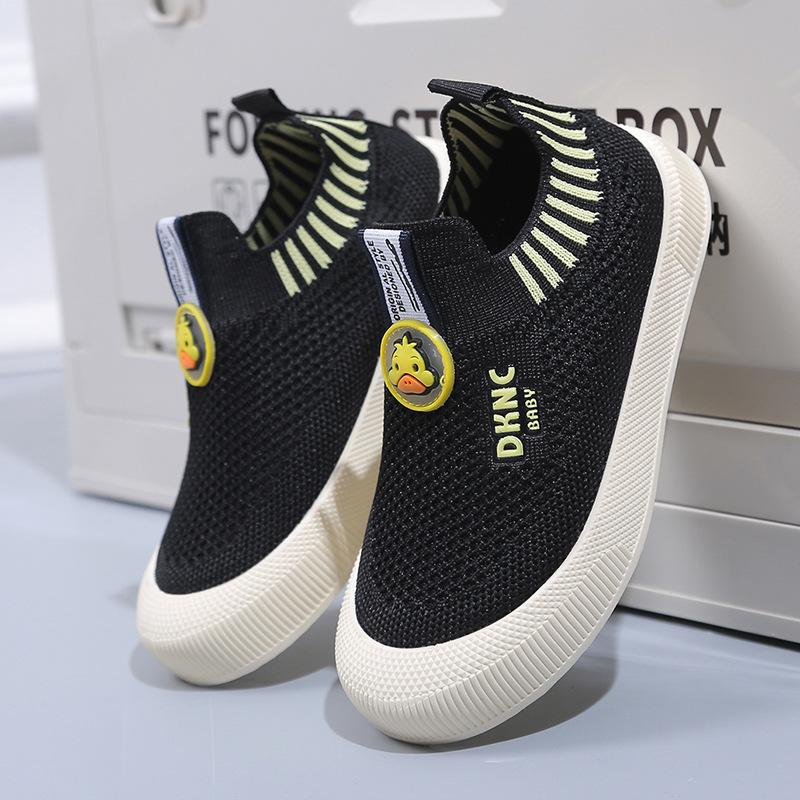 

Children s sports shoes Boys breathable casual board shoes Girls middle-aged and older children s soft-soled non-slip classmates 35 (inner length 20cm)