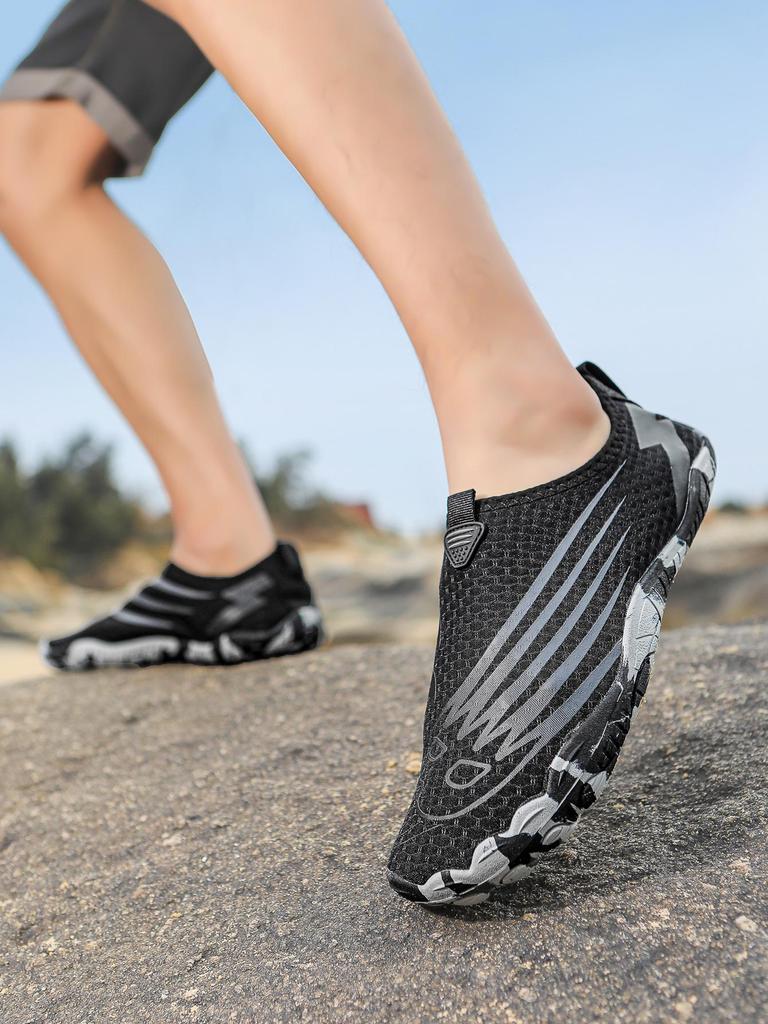 Unisex Non-Slip Quick-Dry Beach Shoes - Breathable, Soft Sole, Cut-Resistant for Wading & Swimming