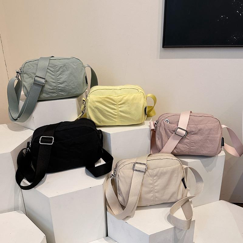 Men's and Women's Fashion Lightweight Satchel New Nylon Small Square Bag Outdoor Travel Play Shoulder Oblique Span Bag