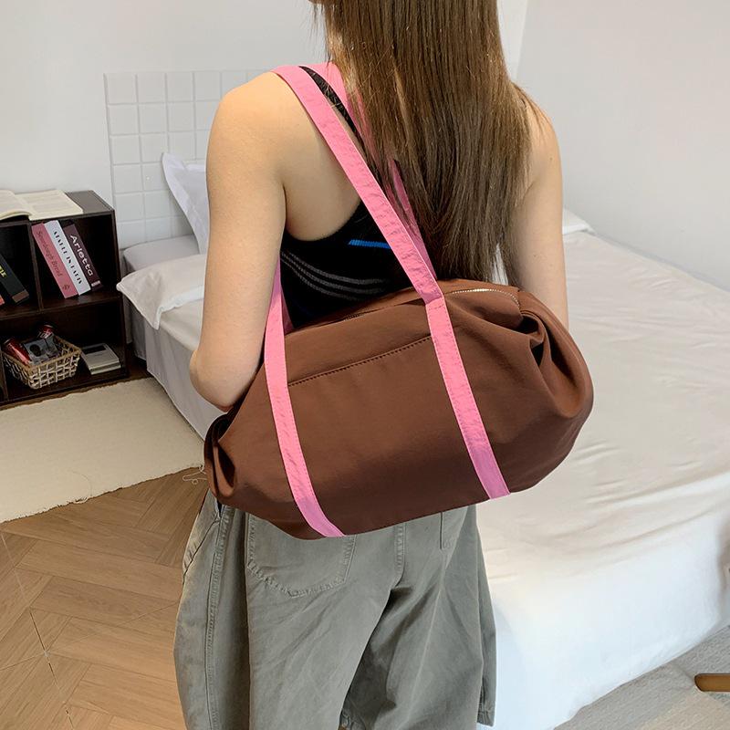 2026 Korean Style Large Capacity Color Block Casual Shoulder Bag