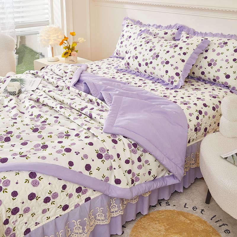 Cartoon Peach Comforter Queen Size, Love Heart Pink Peach Print Quilt Ultra Soft, Ultra Comforter 1 Piece Bedding For Room Decor