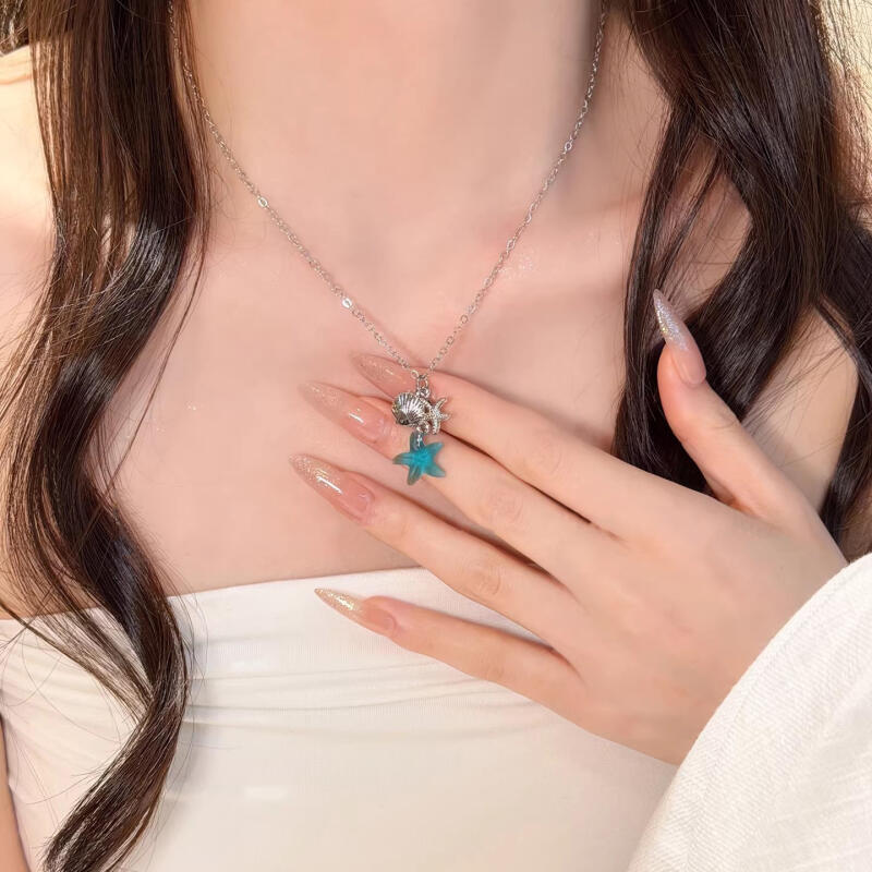 Exquisite Blue Starfish Shell Pendant Necklaces for Women Girls Vacation Style Artificial Crystal Beaded Necklaces Jewelry Gifts