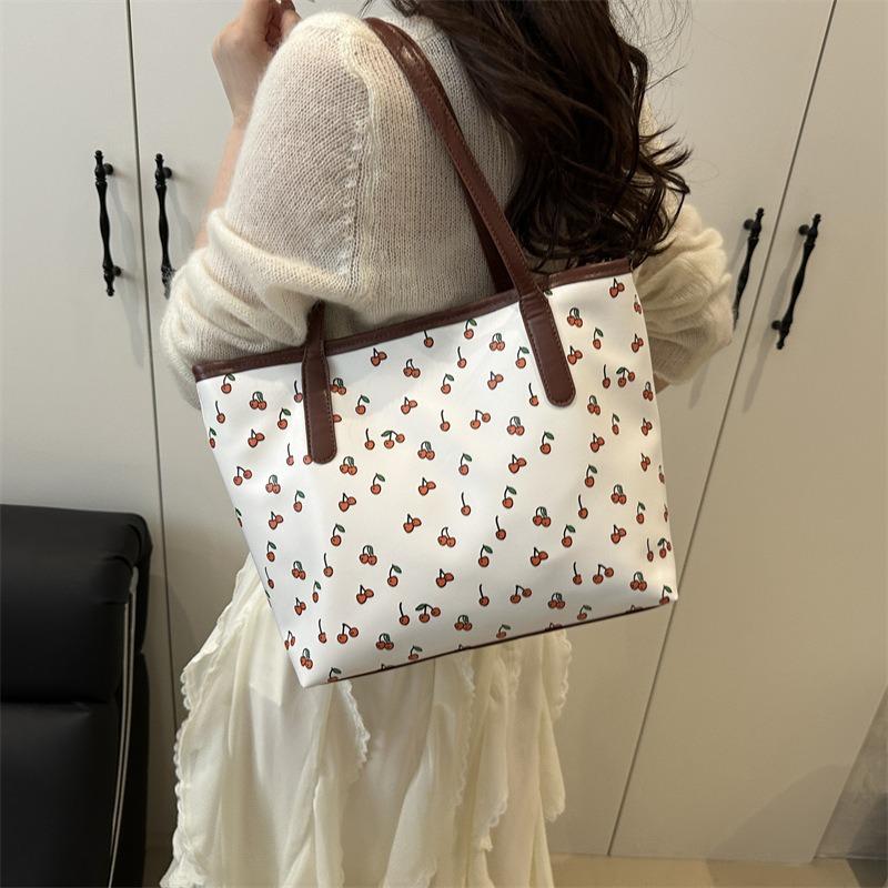 Beautiful high-end texture temperament versatile casual large-capacity simple shoulder underarm bag practical large-capacity bag