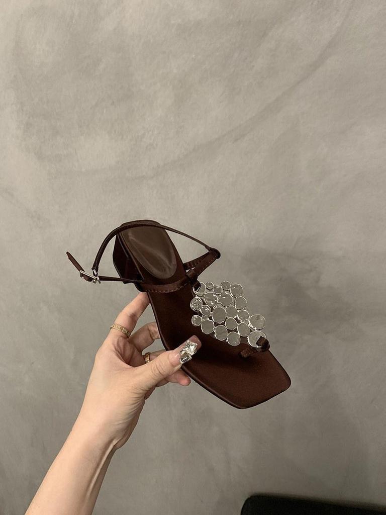 French Thick Heel Silver Design Toe Sandals Fairy Shoes 2024 New Summer Temperament Roman Sandals