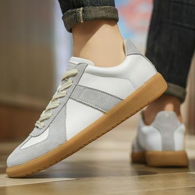 Fashion Breathable Men Outdoor Casual Shoes Luxury Brand Men Walking Flats Lace-Up Men's Vulcanize Shoes All-match Stylish Mens Sneakers