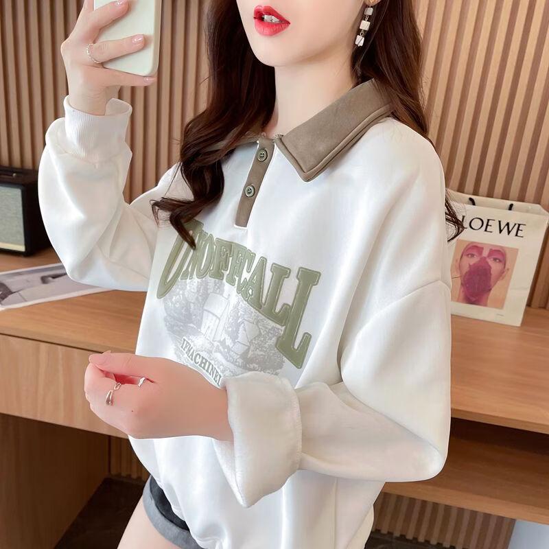 La Chapelle Retro Letter Polo Sweatshirt