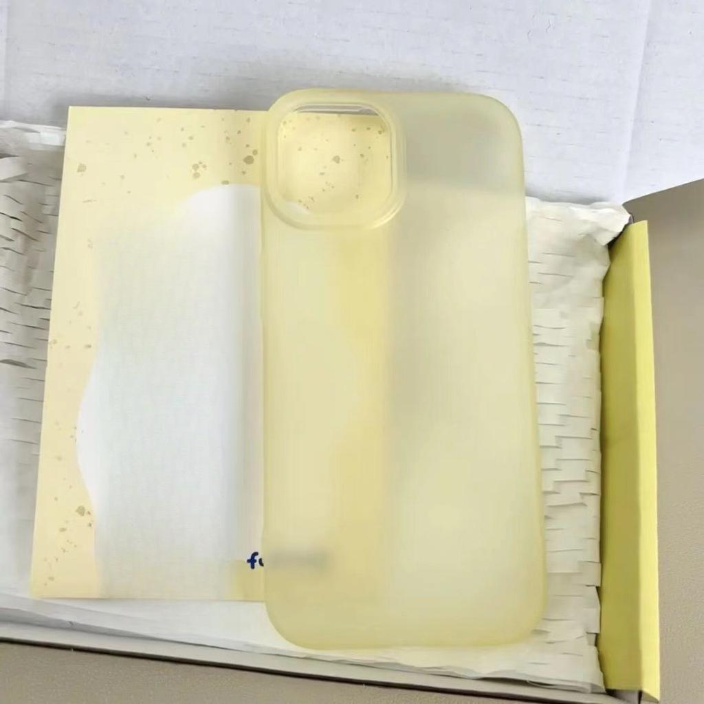Respiro di Ghiaccio Fantasma Opaco Foro Grande Applicabile Custodia per Telefono IPhone 16PRO Apple 14 Semplice Coppia 15 Custodia Protettiva