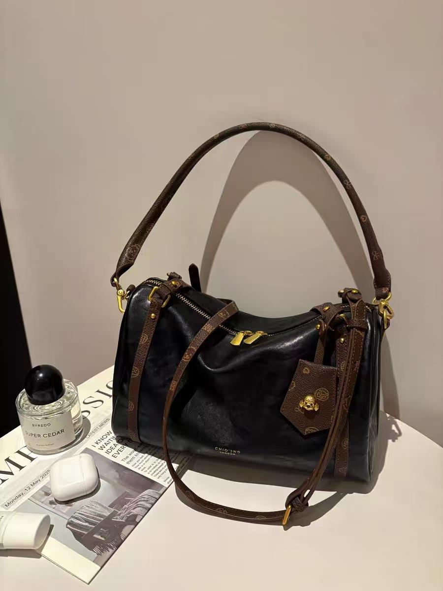 

CIERRA KOREY Daughter s Night Armpit Bag Women s High-end Sense Light Luxury Niche Chain Crossbody Bag