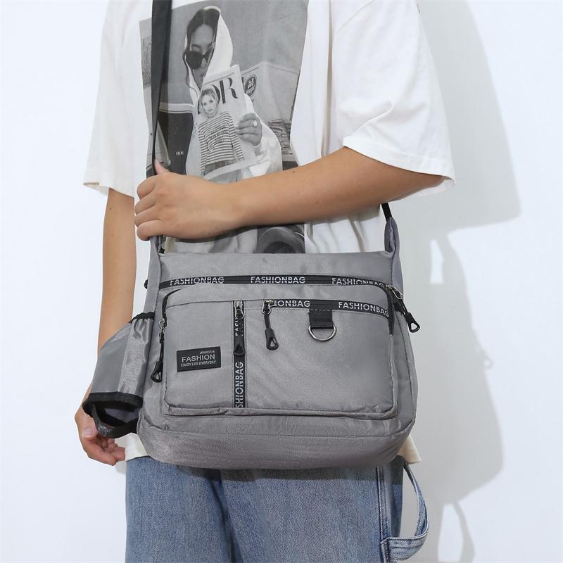 Men's Large Capacity Crossbody Bag Waterproof Shoulder Bag Business Travel Bag
