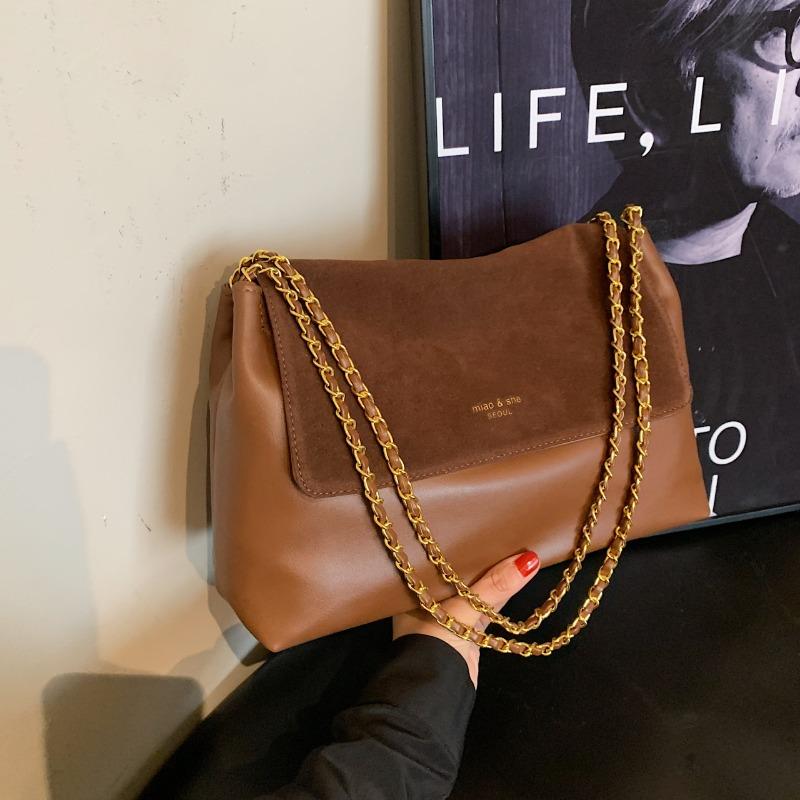 

Ретро сумка-клатч из замши под мышкой, женская новая модная универсальная сумка-мессенджер на цепочке на одно плечо для通勤 коричневый