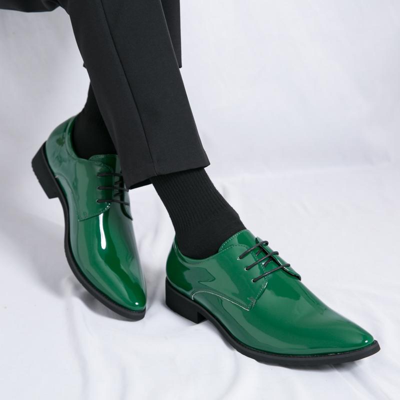Glossy Leather Casual Business Shoes for Men Quality Pointed Toe Men's Wedding Shoes Large Size 46 Formal Party Shoes Man 2025