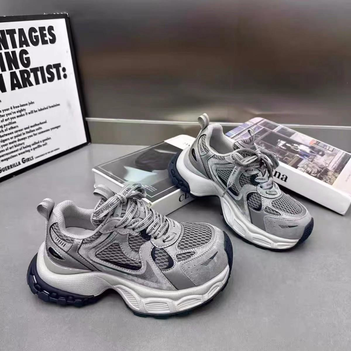 

Толстоподошвенные увеличивающие рост кроссовки для папы женские 2025 новая популярная обувь женская обувь осень повседневная спортивная обувь кроссовки 40 синий