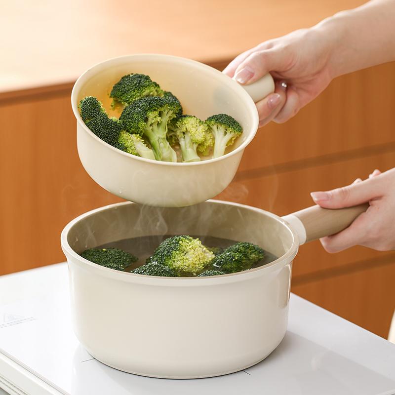 Double-Layer Fruit Washing And Draining Basket Mini Small Washing Basin for Vegetable Food Plastic Fruit Plate Water Ladle