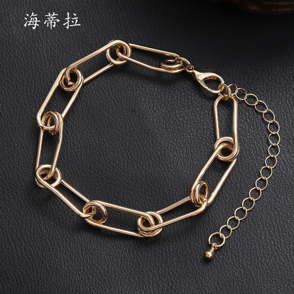 Back-shaped Pin Hip-hop Bracelet, High-end Couple Hollow Ring Simple Metal Bracelet