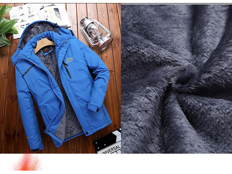 Men's and Women's Waterproof Breathable Outdoor Winter Windbreaker with Fleece Lining