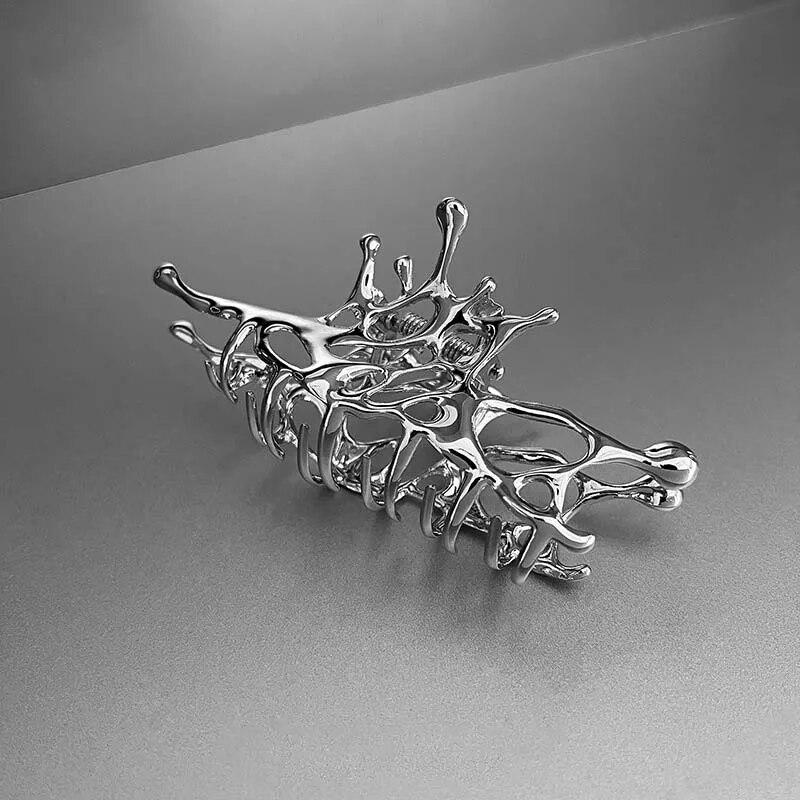 

Жидкий Металл Заколки Для Волос Бабочка Простота Роскошные Корейские Аксессуары Для Волос Kpop Шпилька Для Девочек для Женщин Летняя Заколка Для Волос Головные Уборы Зажим Акула серебряный