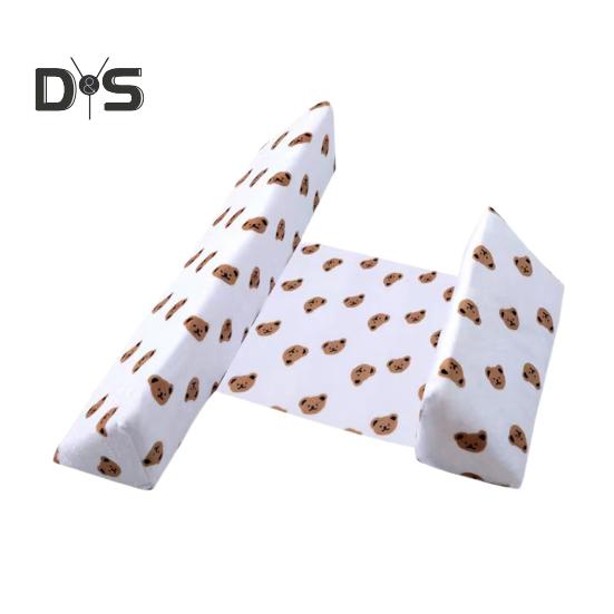 

Подушка-клиновидная подушка для сна на боку для младенцев с регулируемым антиопрокидывающим эффектом, съемная, моющаяся, с наклоном в 45 градусов, с мягкой пеной с эффектом памяти, с эффектом против рвоты Bear