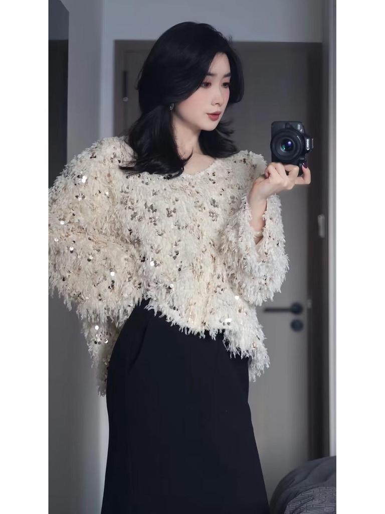 Women's 2024 Autumn/Winter Sequin V-Neck Tassel Knit Sweater