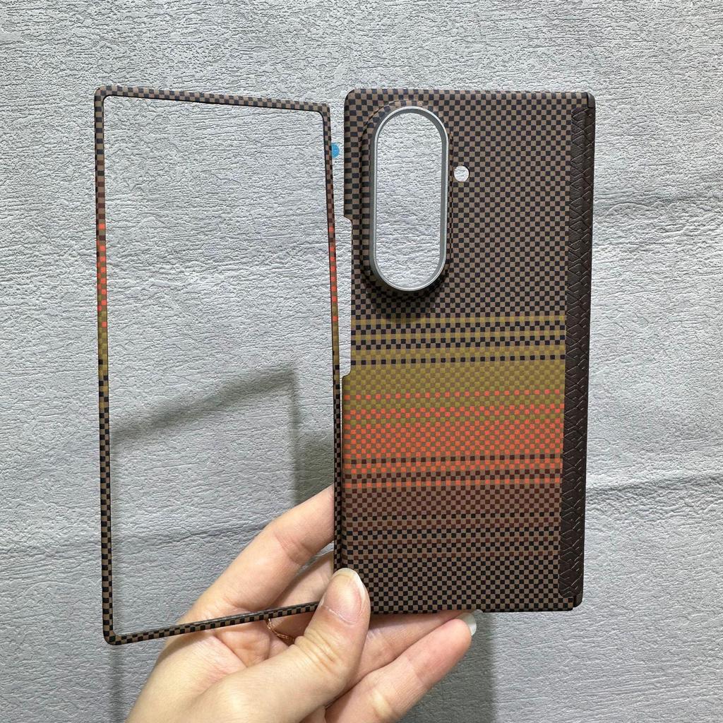 Funda Magnética Ultra Fina de Fibra de Carbono para Samsung Z Fold7, Protección Nano PC de Eje Medio