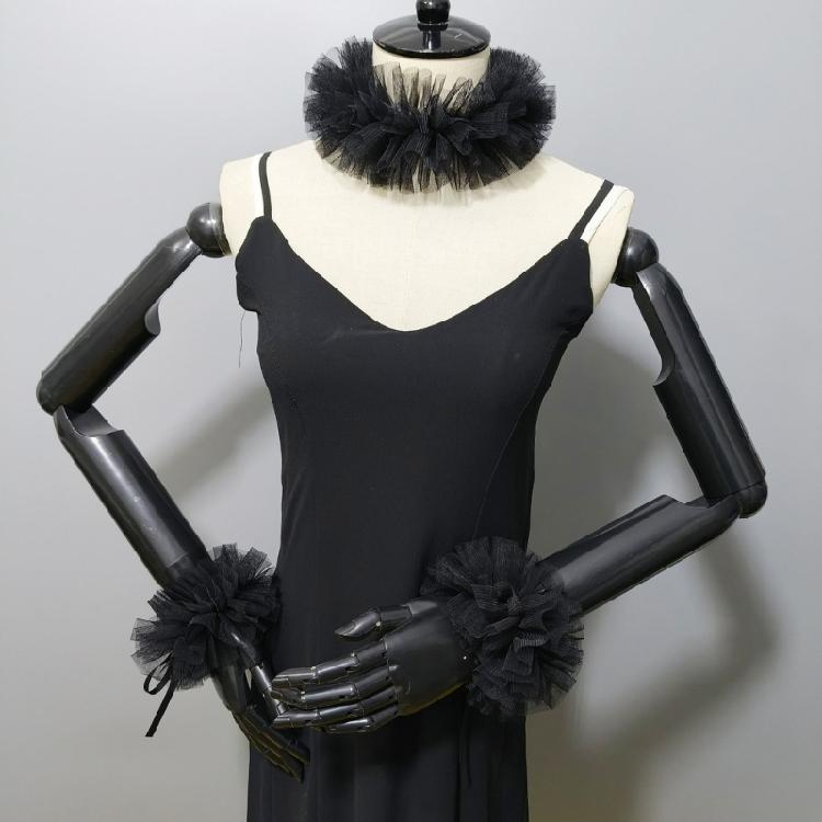 Elizabethan Mesh Ruffle False Collar Choker and Faux Wrist Cuffs for Renaissances Fairs and Theatrical Performances