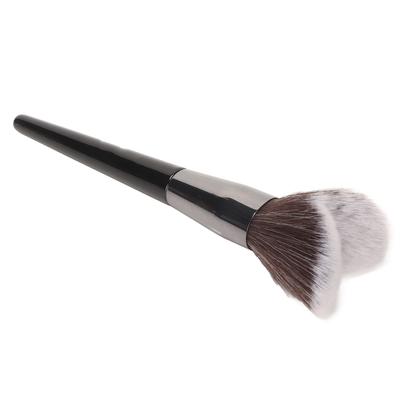 Single Makeup Brush Heart Shaped Perfect Fitting Soft Hair Face Shadowing Brush L Size