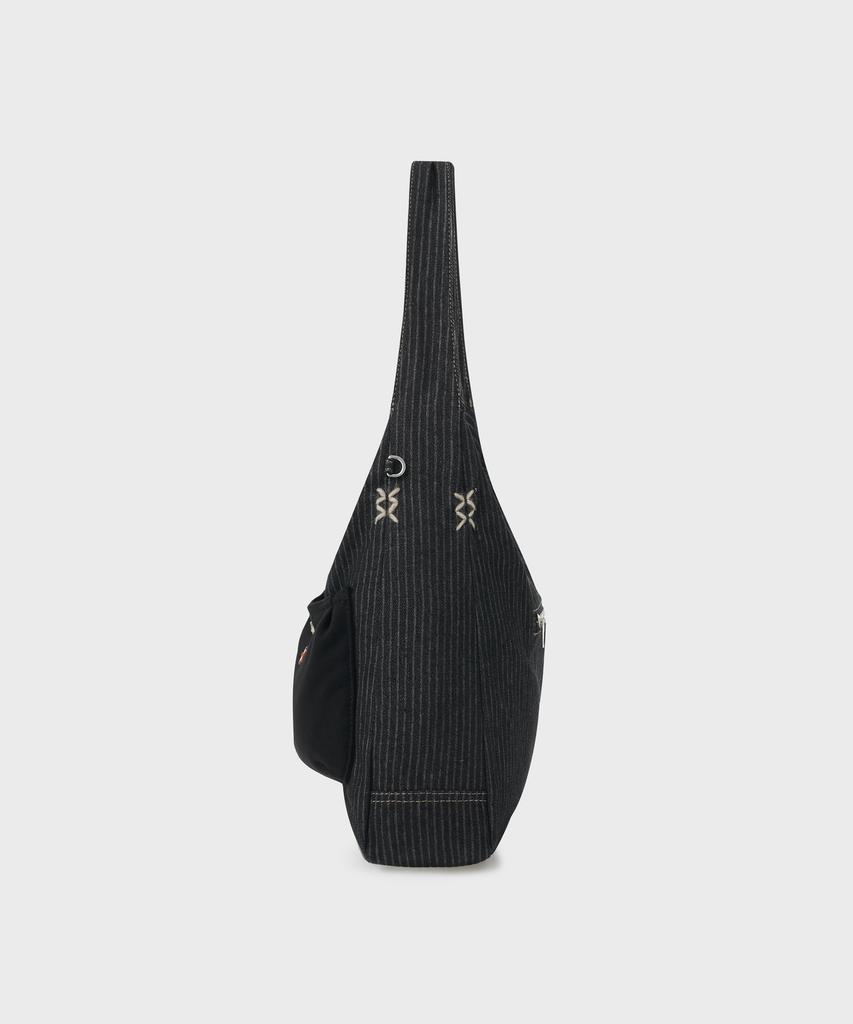 Sunlit Denim Hobo Bag (Black)
