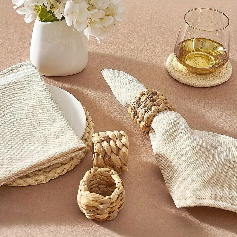 4Pcs Woven Handmade Napkin Ring Woven Napkin Ring Holder Table Decor Wooden Rattan Napkin Rings Buckle