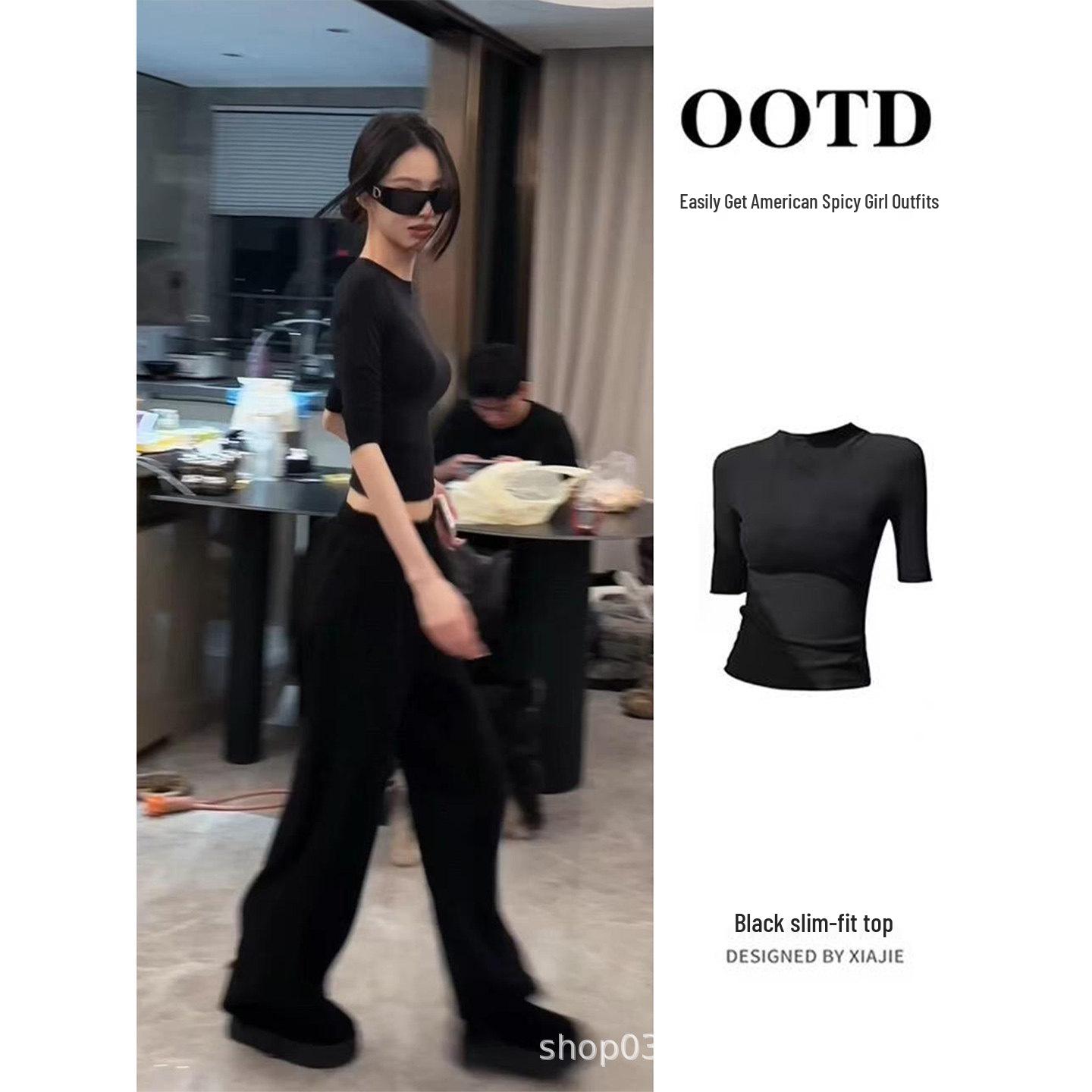 

Women s Black Slim-Fit Mid-Sleeve Chic Top with Semi-High Neck - 2026 Hong Kong Style Small (S)