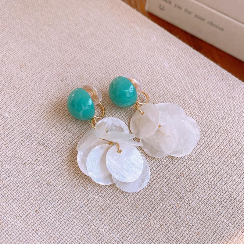 European and American round shell bow fringed earrings light luxury high-end studs fashion versatile earrings