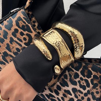 Fashion Metal Irregular Knock Pattern Bracelet, Design Sense Spring Buckle Bracelet Bracelet