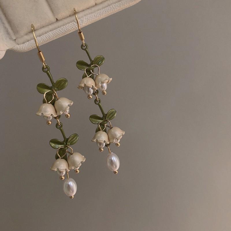 [Moonrise Canghai] The Same Anti-jade Moon Fringed Earrings, Guochao Temperament Earrings