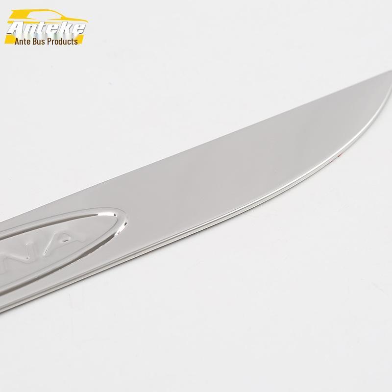 Nouveau Garniture de Hayon Reina: Autocollant Décoratif Anti-Rayures pour 17 Modèles