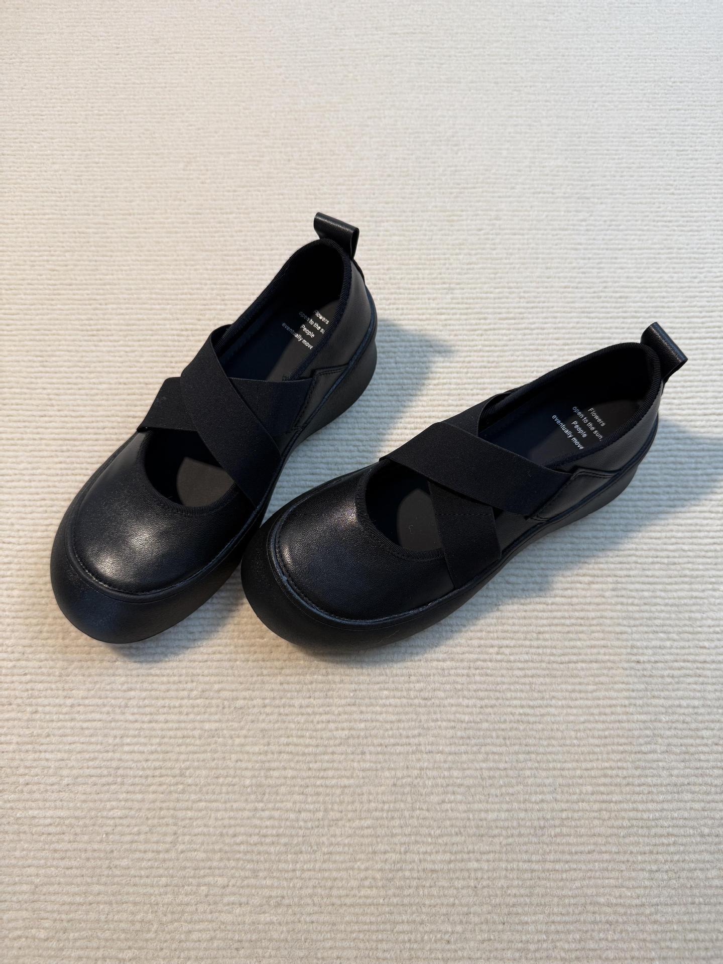 

Версия из коровьей кожи~ бесшумная платформа спортивные лоферы женские 2025 новая обувь Мэри Джейн с перекрестной резинкой туфли 40 чёрный