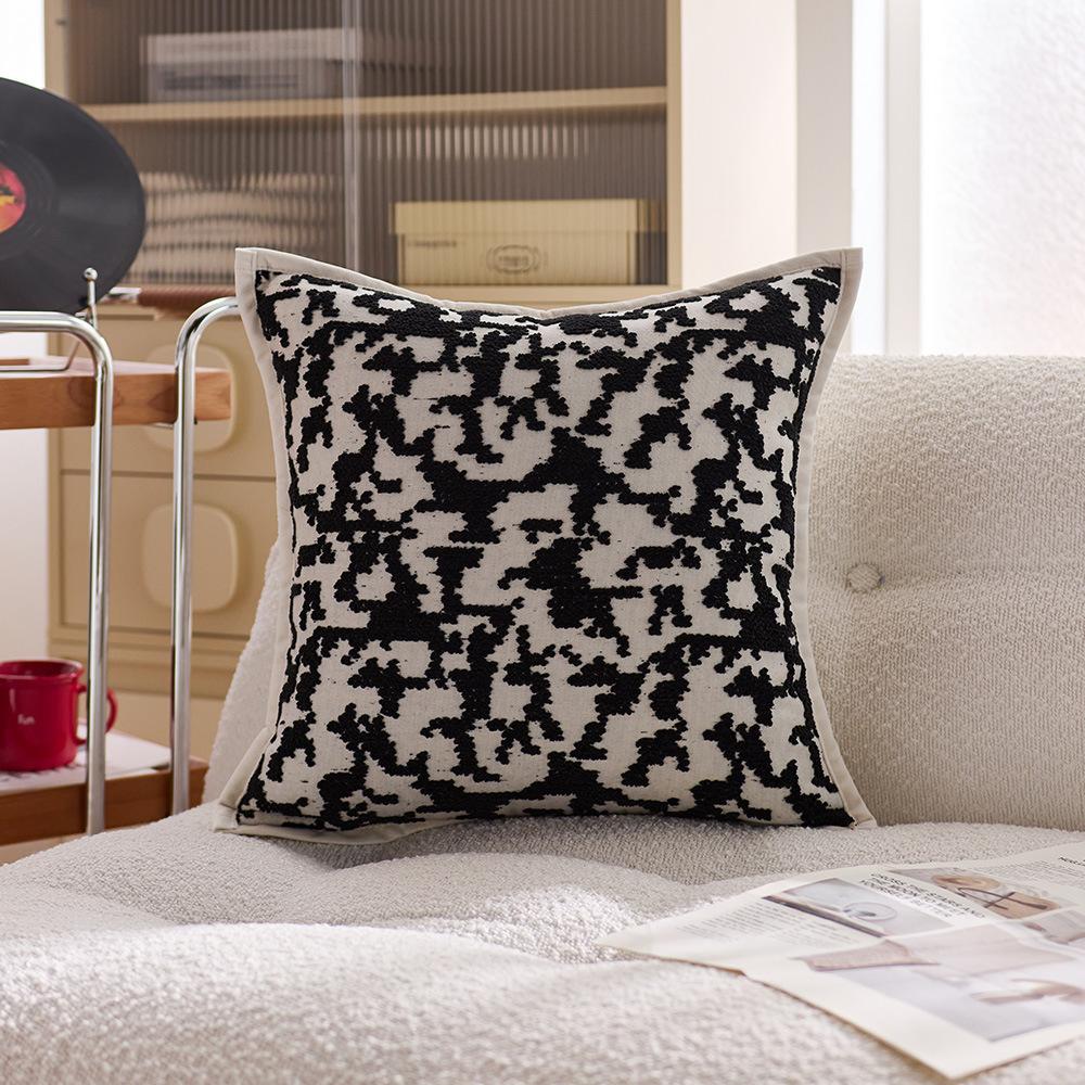 

French light luxury pillow cover living room sofa cushion model room hotel homestay soft bag decorative pillow sofa pillow 45x45 - single pillowcase