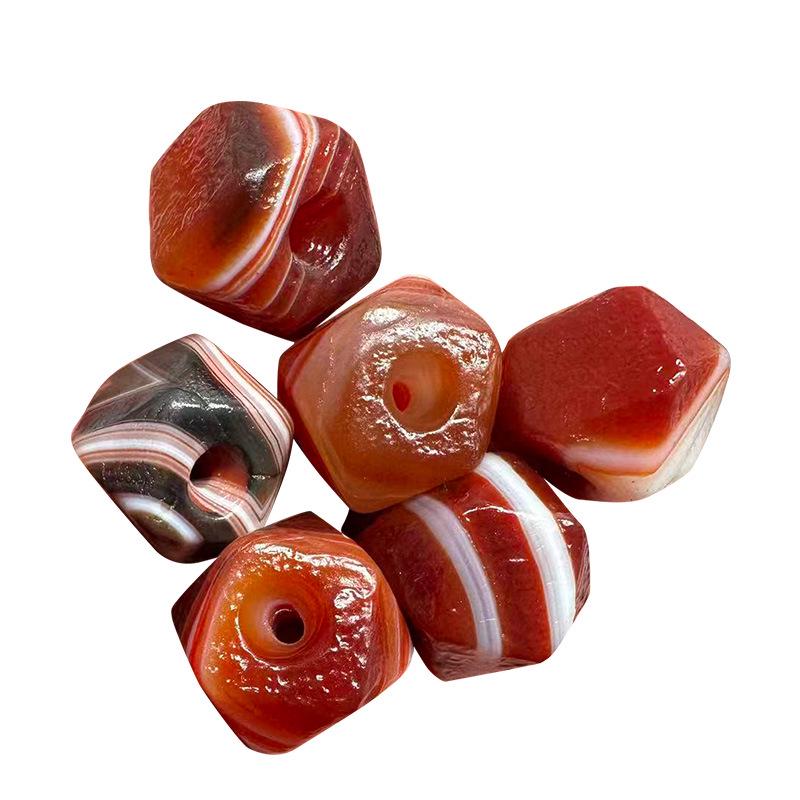 16×17mm Twisted Silk Braided Red Agate Beads with High Oil Sheen – Multi-Faceted Jewelry Accessories