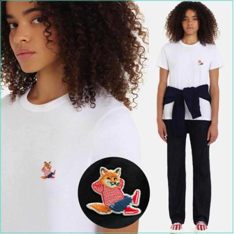 

Unisex Japanese & Korean Style Red T-Shirt with Fox Embroidery - All Cotton, Loose Fit XL білий