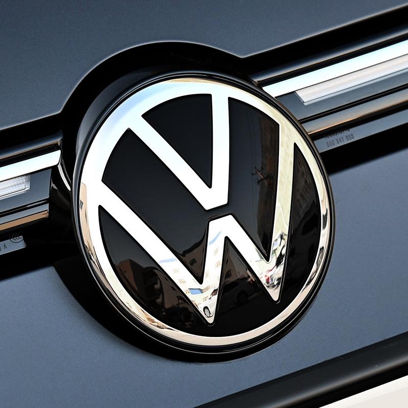 For VOLKSWAGEN VW New Replace Car Front Radiator Grille Emblem For Volkswagen VW Golf 7 MK7 2014-2017 Car Modification Logo