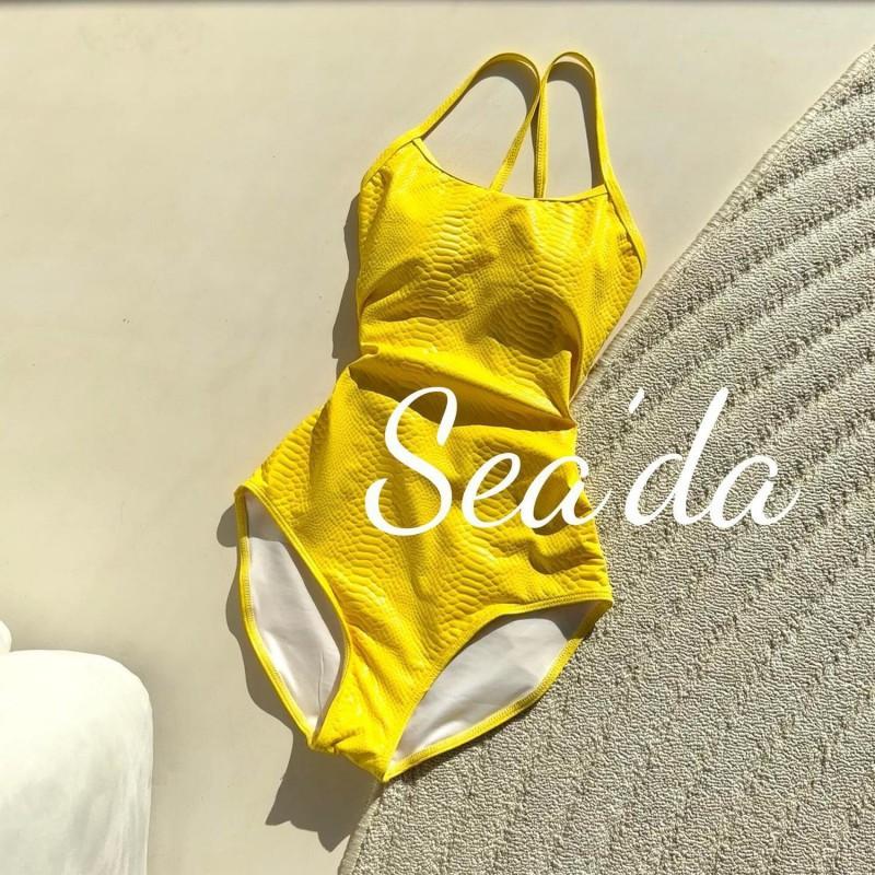

Yellow Snake Fabric Swimming Professional Racing Sports One-piece Triangular Swimsuit Conservative M жёлтый