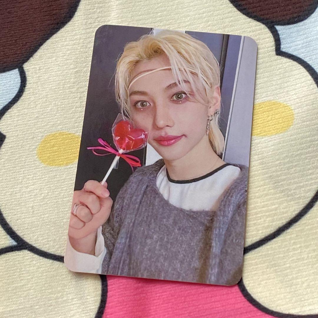 

[USED] StrayKids Raku-STAR Felix Winning Streaming Trading Card