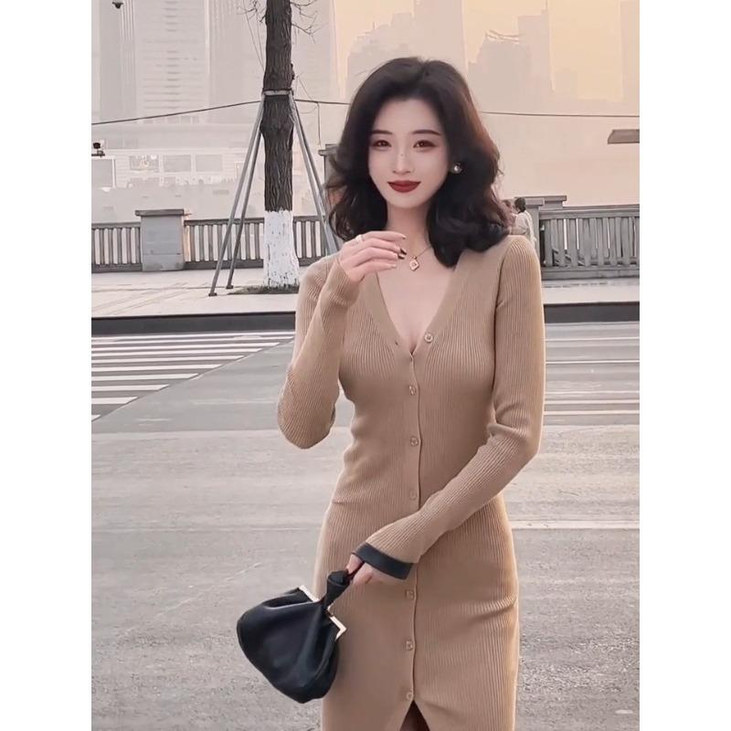 

Temperament Skinny Knitted Cardigan Long Dress Early Autumn Muse Fan Premium V-Neck Knitted Dress Women s Autumn and Winter XL хаки
