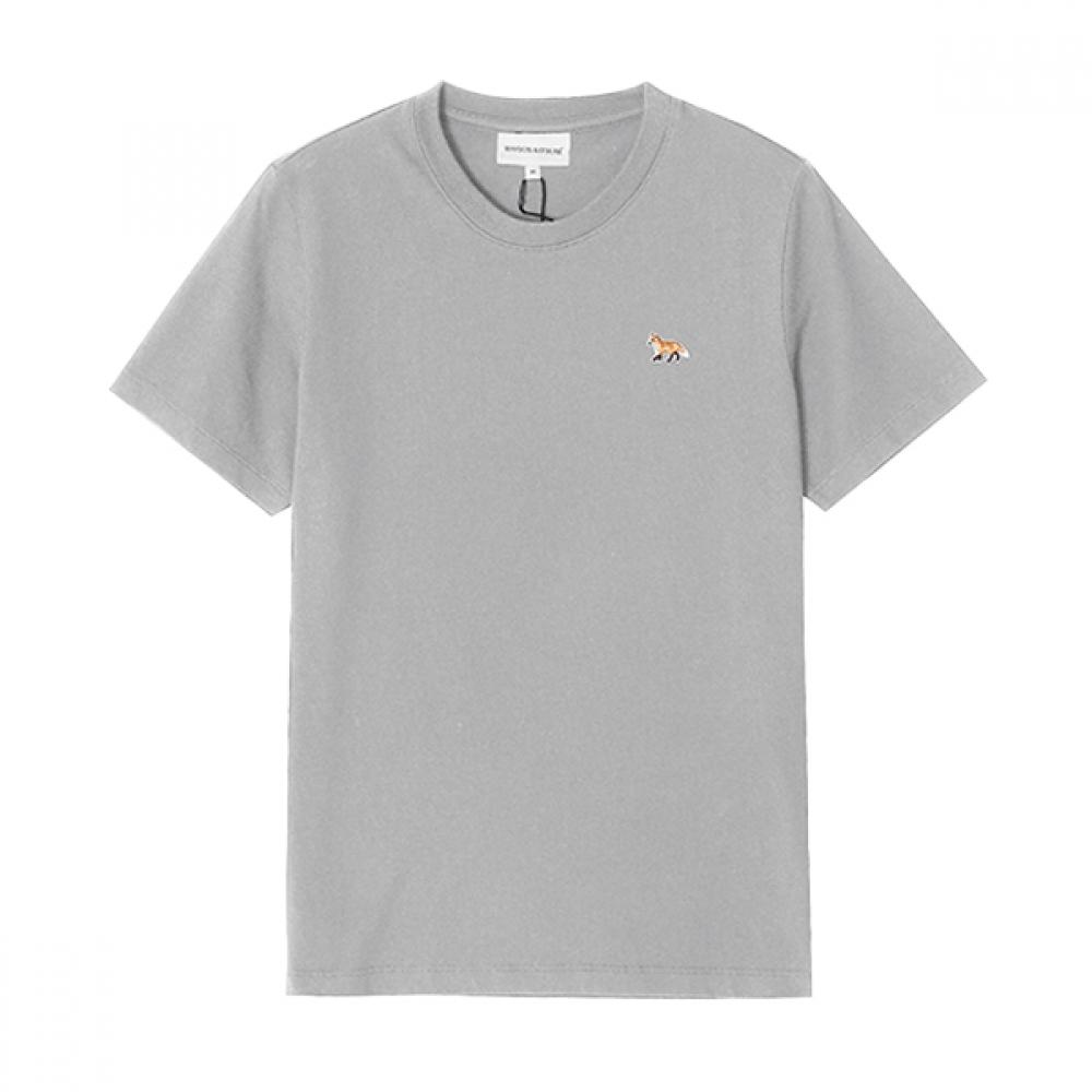 

MaiSon KitSune Mw00110kj0008 H120 Baby Fox Patch Women S Short Sleeve Tee MW00110KJ0008 H120 (XS)