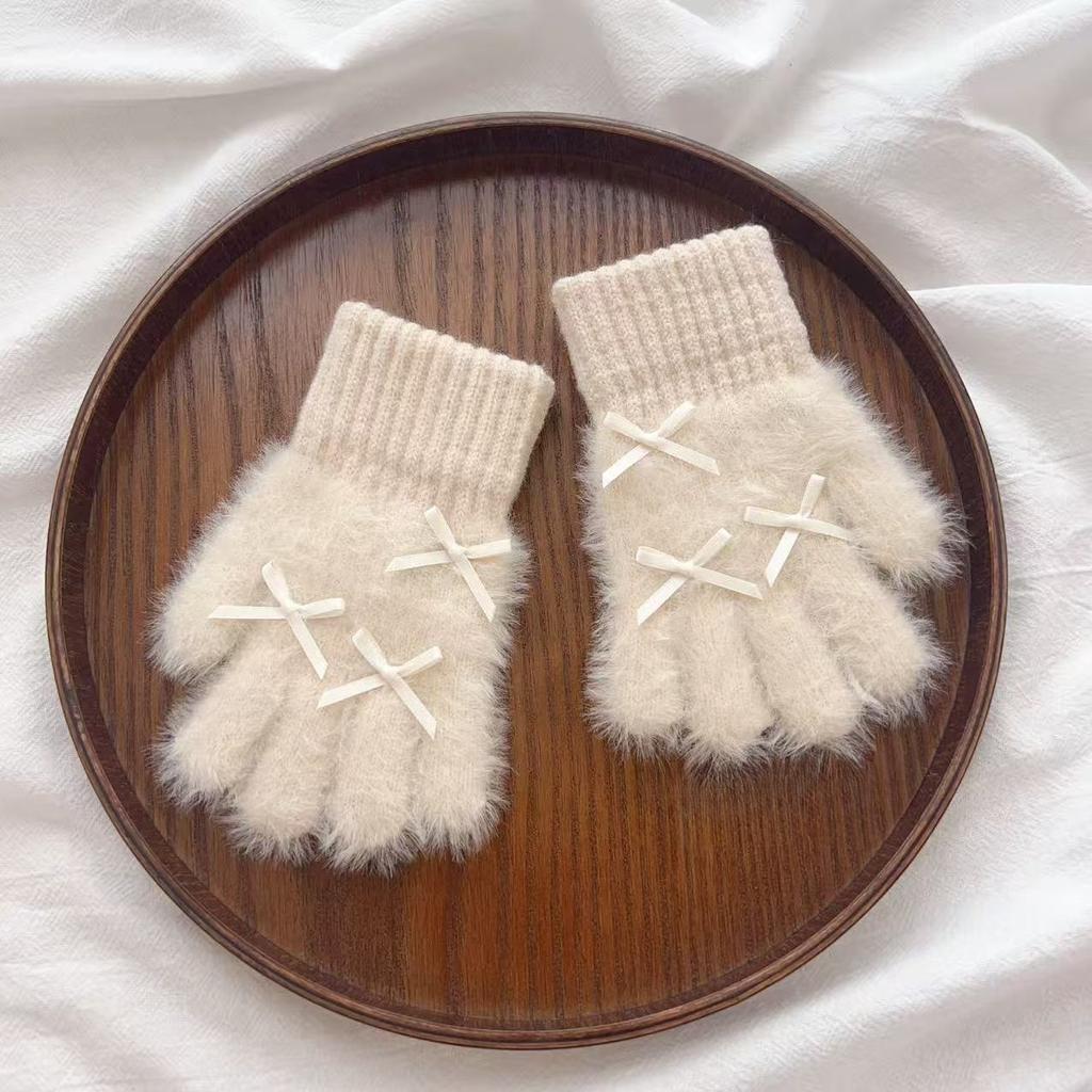 Rękawiczki z kokardą z futra królika Jesienno-zimowe dziecięce niemowlęce pogrubione ciepłe futrzane pięciopalcowe rękawiczki